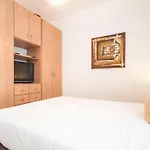 Quiet 2 Rooms With Large Terrace